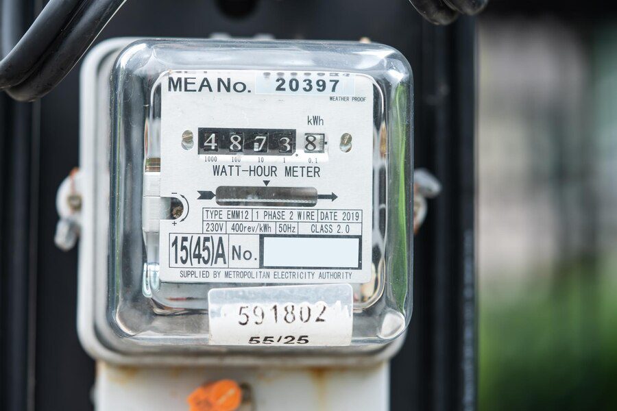 Rozdzielenie instalacji elektrycznej na dwa liczniki - Budowlany Ninja